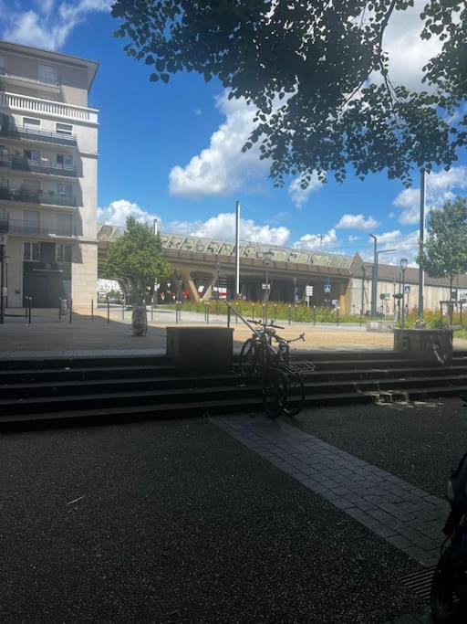 Un Charmant Studio Pres Tramway Thiais Exterior foto