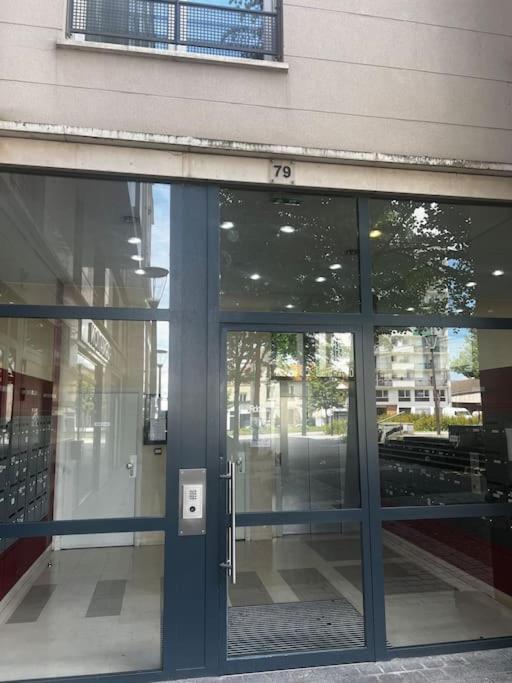 Un Charmant Studio Pres Tramway Thiais Exterior foto