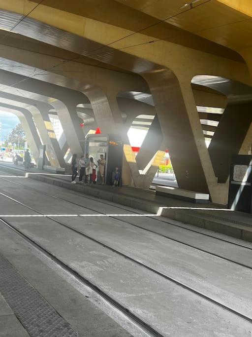 Un Charmant Studio Pres Tramway Thiais Exterior foto